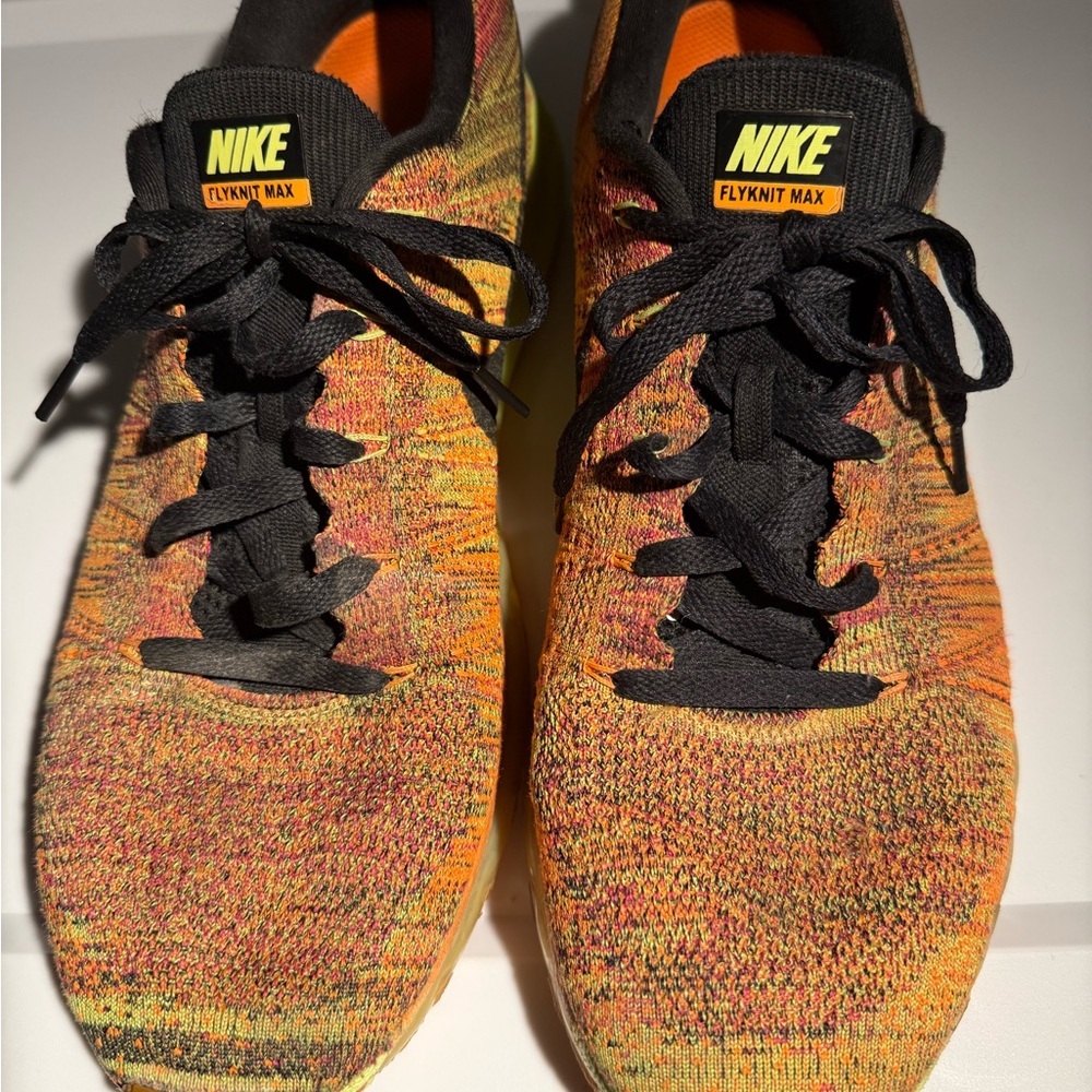 Nike Flyknit Max Air Max Running Shoes Orange Black Sneakers Size 12.5